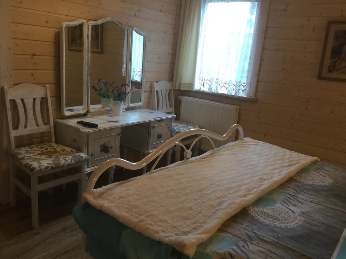 Apartamento Udany Weekend Ustrzyki Dolne Exterior foto