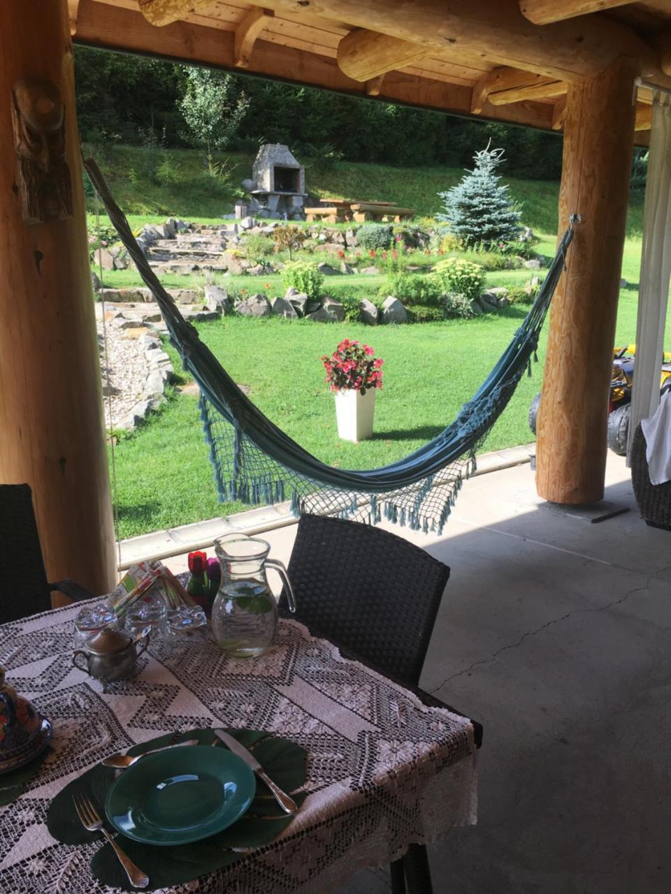Apartamento Udany Weekend Ustrzyki Dolne Exterior foto