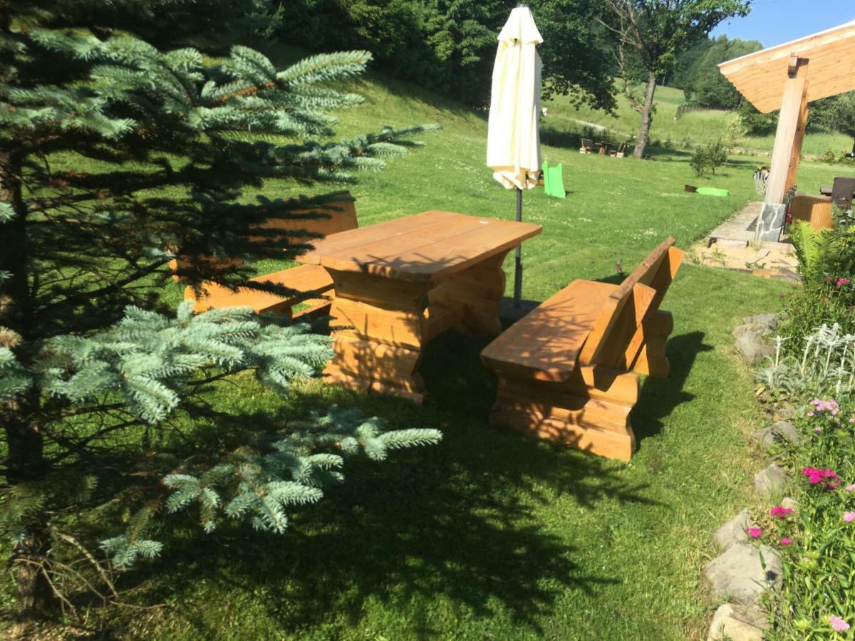 Apartamento Udany Weekend Ustrzyki Dolne Exterior foto